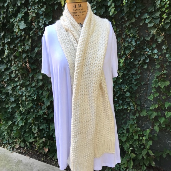 Sequined Knit Scarf - Picture 2 of 7